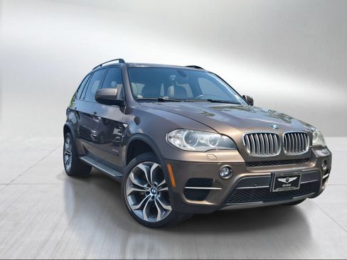 Used 2013 BMW X5 xDrive50i AWD/4WD image 1