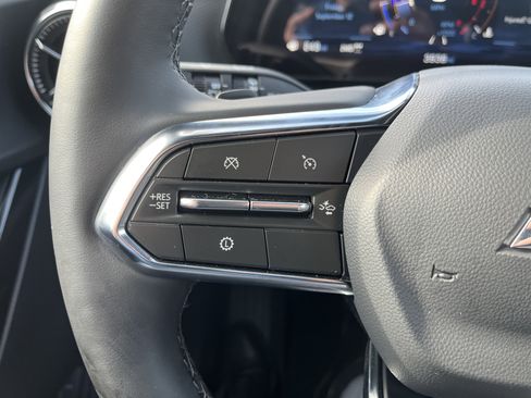 Used 2026 Chevrolet Equinox LT w/ Convenience Package II image 20