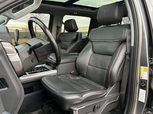Used 2023 Ford F350 Lariat w/ Lariat Ultimate Package image 21