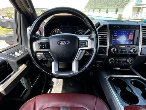 Used 2021 Ford F250 Platinum AWD/4WD image 9