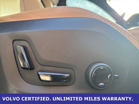 Certified 2023 Volvo XC60 B6 Ultimate image 12