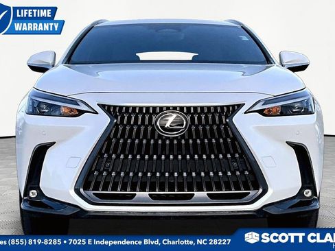 Used 2024 Lexus NX 250 FWD w/ Towing Package (2000 Lbs) image 2