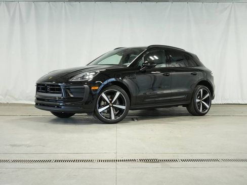 New 2026 Porsche Macan image 1