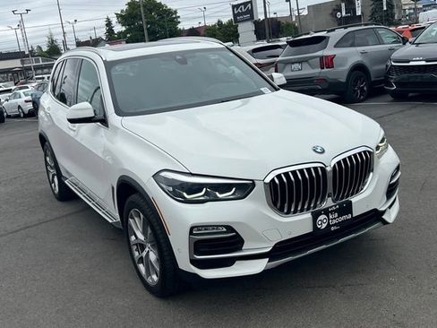 Used 2019 BMW X5 xDrive40i w/ Convenience Package AWD/4WD image 5