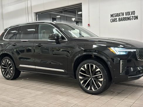 New 2026 Volvo XC90 T8 Plus w/ Protection Package Premier image 3