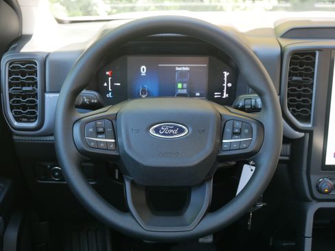 New 2025 Ford Ranger XL w/ Trailer Tow Package AWD/4WD image 6