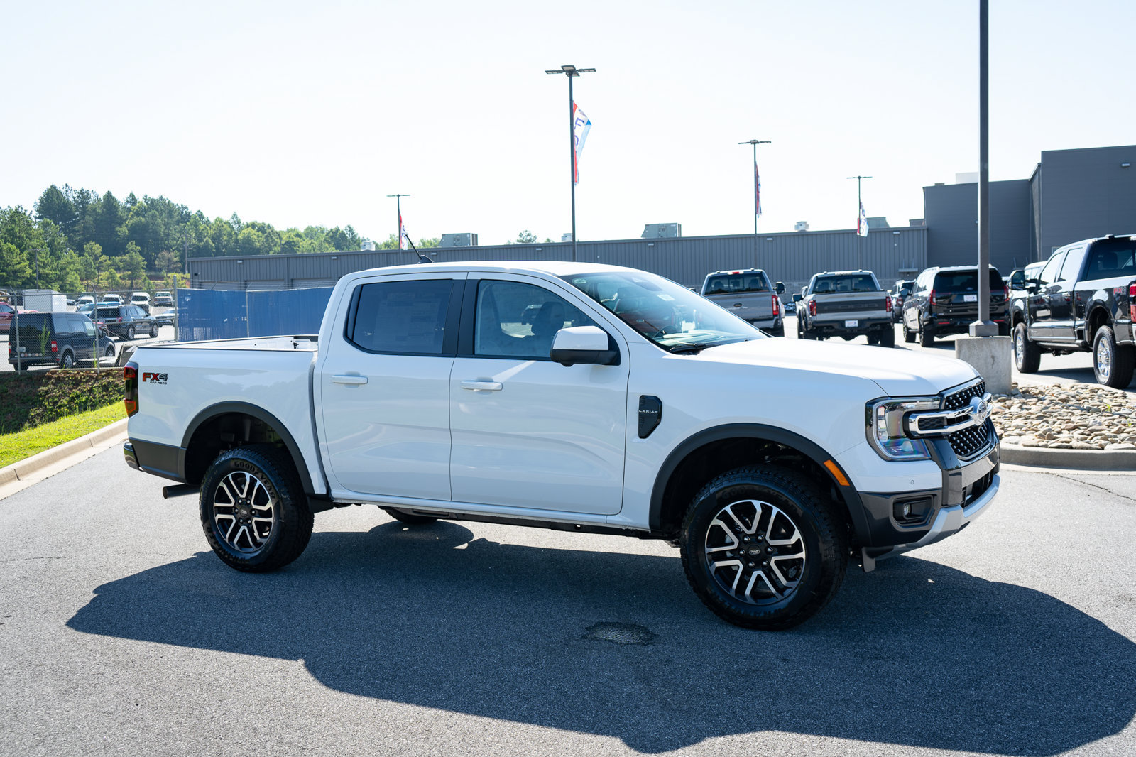 New 2026 Ford Ranger Lariat w/ FX4 Off-Road Package AWD/4WD image 12