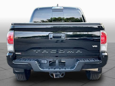 Used 2023 Toyota Tacoma TRD Off-Road w/ Technology Package AWD/4WD image 5