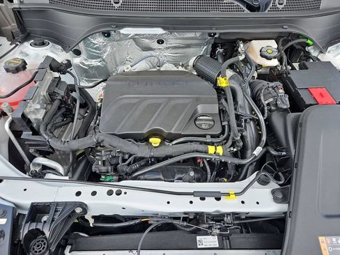 New 2026 Chevrolet Trax LS w/ LS Convenience Package FWD image 29