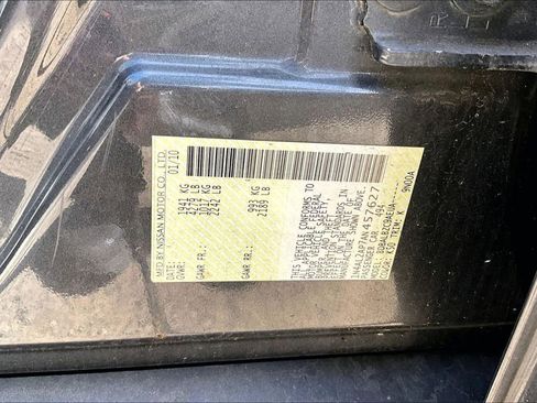 Used 2010 Nissan Altima 2.5 S FWD image 9