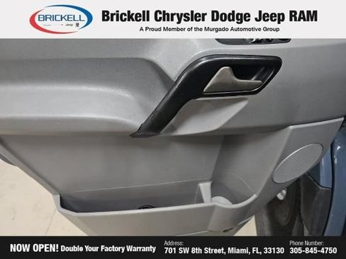 Used 2018 Mercedes-Benz Sprinter 2500 image 12