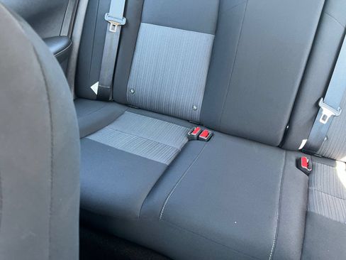 Used 2025 Nissan Sentra SV FWD image 39