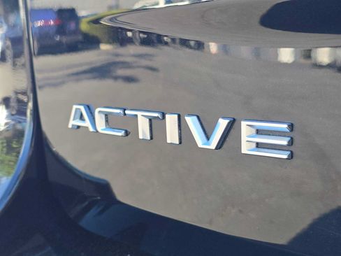 Used 2025 Ford Expedition Active AWD/4WD image 14