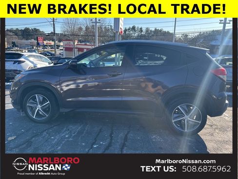 Used 2021 Honda HR-V EX image 4