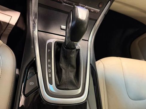 Used 2015 Ford Edge Titanium w/ Technology Package image 20