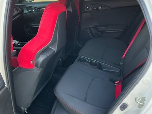 Used 2019 Honda Civic Type R image 12