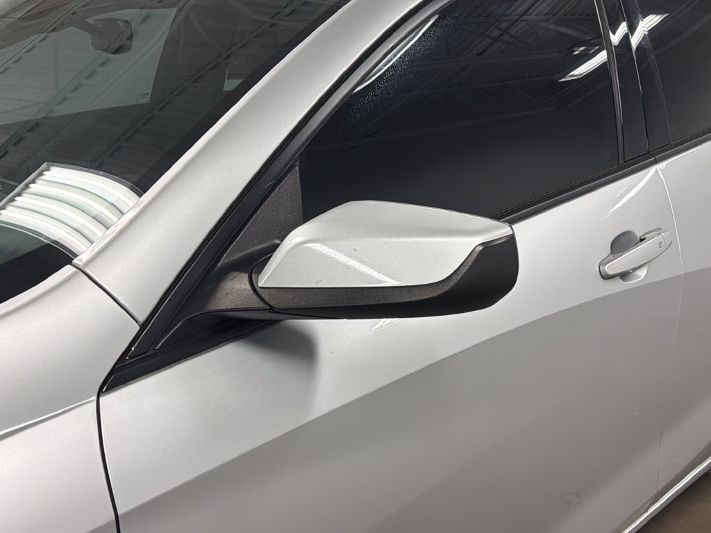 Used 2021 Chevrolet Malibu RS FWD image 11