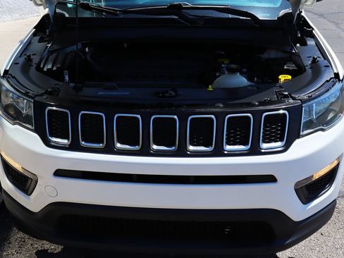 Used 2018 Jeep Compass Sport AWD/4WD image 56