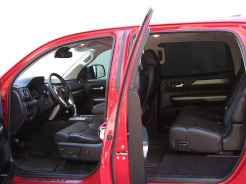Certified 2021 Toyota Tundra Platinum AWD/4WD image 16