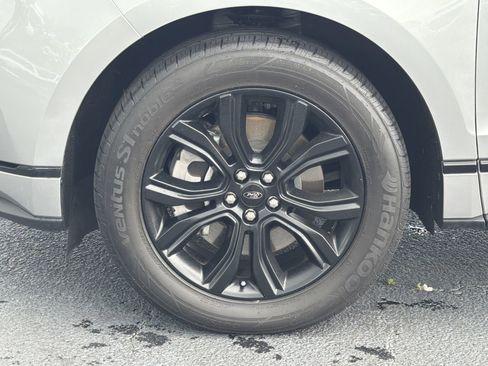 Certified 2023 Ford Edge SE w/ Black Appearance Package AWD/4WD image 34