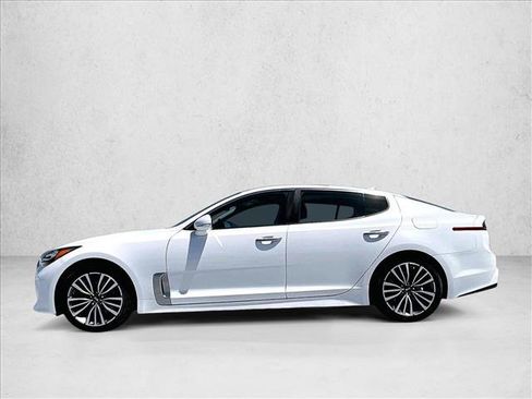 Used 2019 Kia Stinger w/ Sun & Sound Package AWD/4WD image 6