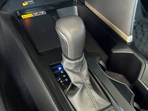 Certified 2026 Toyota Camry SE FWD image 27