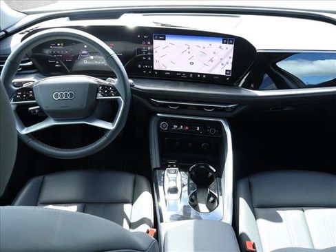 Certified 2025 Audi Q5 Premium w/ Premium Plus AWD/4WD image 21