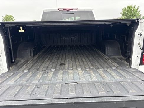 Used 2021 GMC Sierra 1500 AT4 w/ AT4 Value Package AWD/4WD image 11
