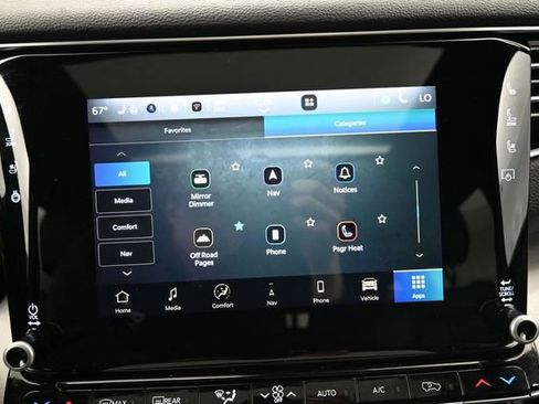Used 2024 Jeep Wagoneer Series II AWD/4WD image 32