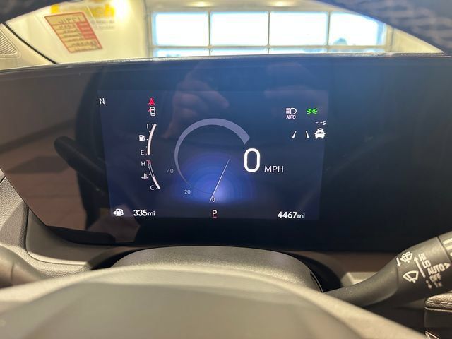 Used 2024 Buick Encore GX Avenir w/ Avenir Technology Package AWD/4WD image 30