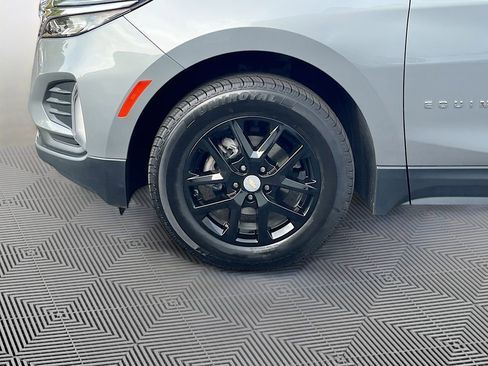 Used 2023 Chevrolet Equinox LT image 11