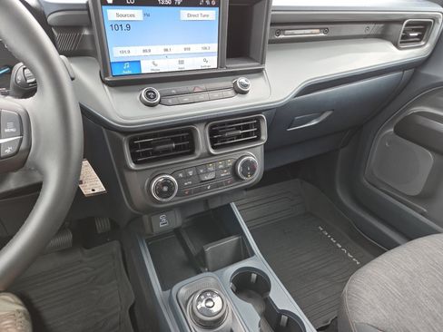 Used 2023 Ford Maverick Tremor AWD/4WD image 31