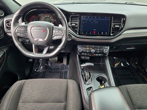 Used 2025 Dodge Durango GT AWD/4WD image 19