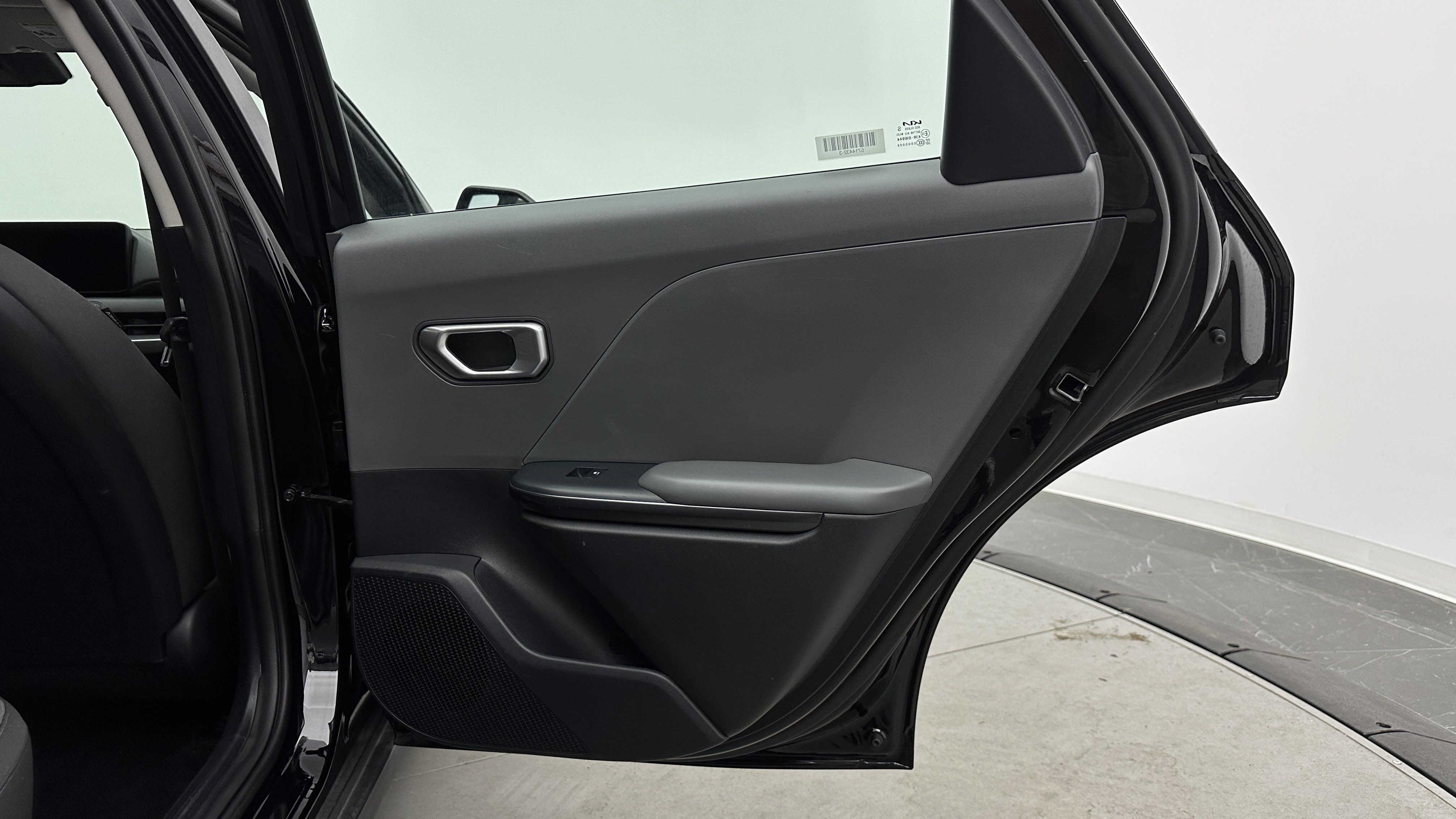 Used 2025 Kia K4 FWD image 28