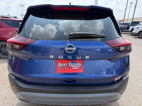 Used 2023 Nissan Rogue S FWD image 4
