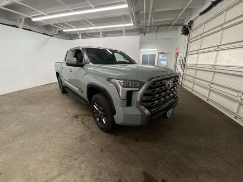 Used 2024 Toyota Tundra Platinum image 8