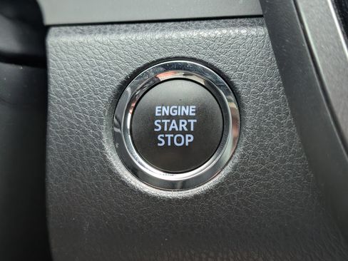Used 2024 Toyota Camry XSE FWD image 10
