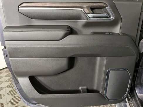 Certified 2024 Chevrolet Silverado 2500 LTZ w/ LTZ Plus Package image 31