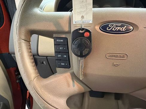 Used 2007 Ford Edge SEL FWD image 49