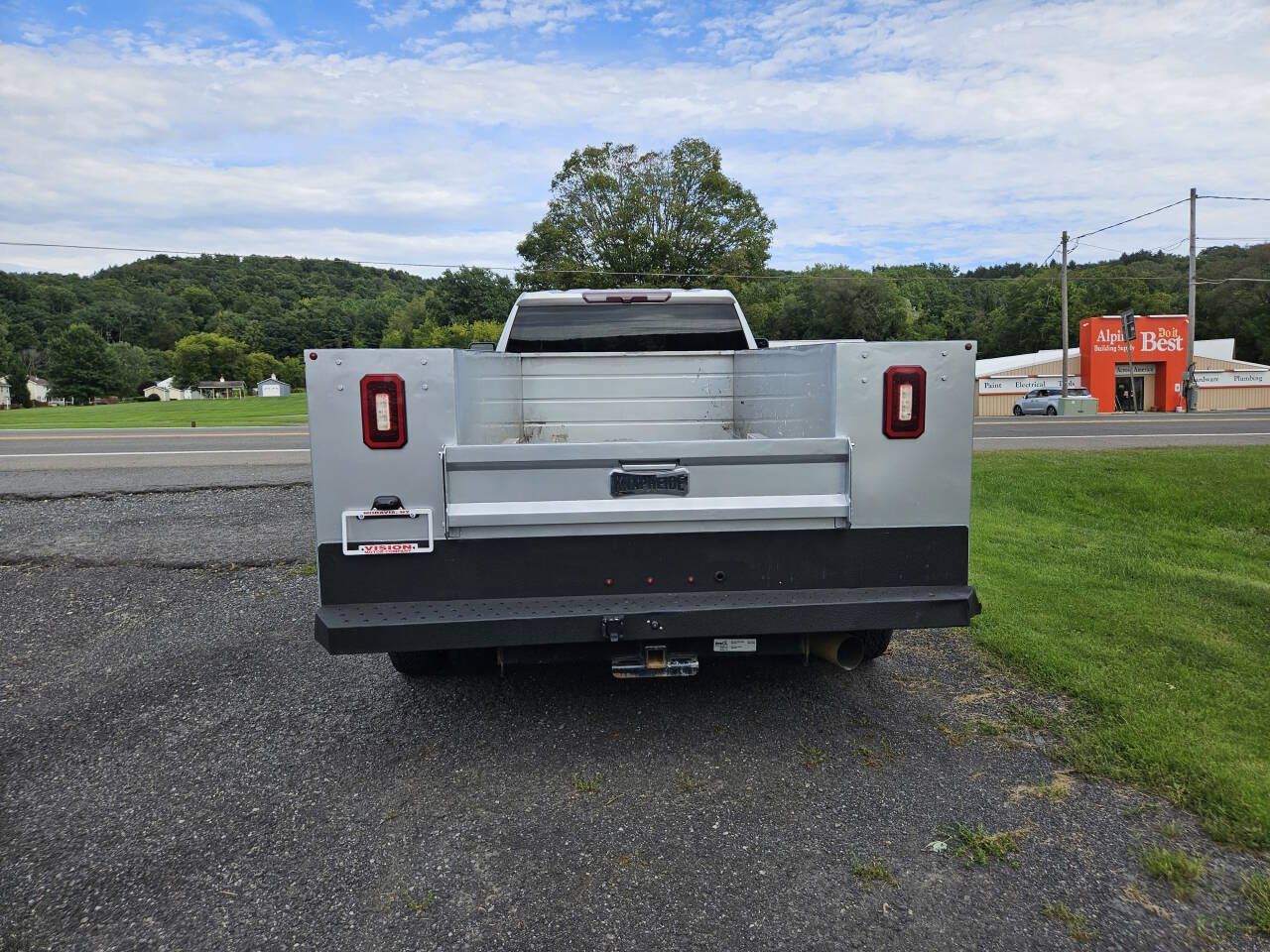 Used 2023 GMC Sierra 3500 Pro w/ Convenience Package AWD/4WD image 8