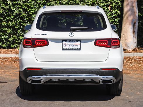 Used 2021 Mercedes-Benz GLC 300 image 7