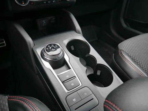 Used 2023 Ford Escape ST-Line Select AWD/4WD image 27