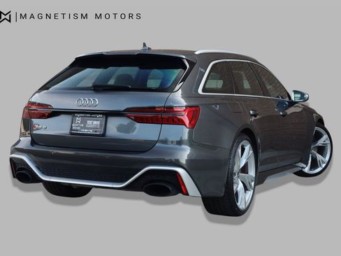 Used 2022 Audi RS 6 w/ Executive Package AWD/4WD image 8
