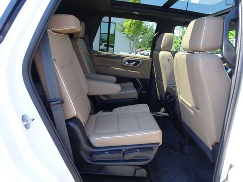 Used 2023 Chevrolet Tahoe Premier AWD/4WD image 20