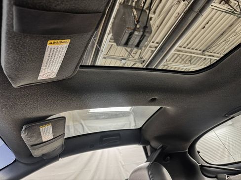 Used 1997 Chevrolet Camaro LT RWD image 11