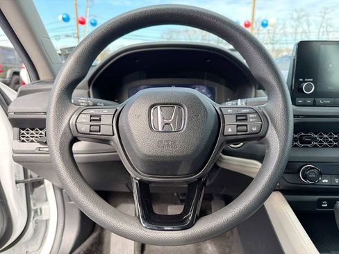 Used 2024 Honda Accord LX image 23