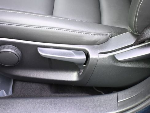 Used 2025 MAZDA CX-30 AWD 2.5 S w/ Select Sport Pkg image 14