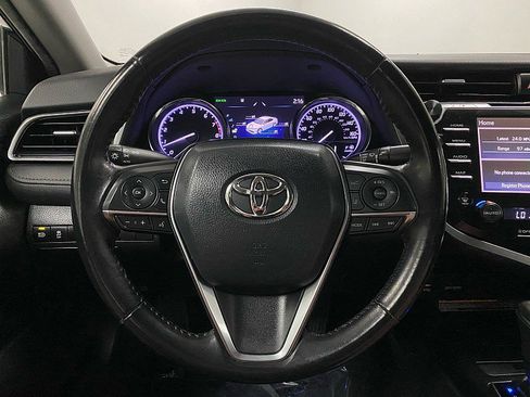 Used 2019 Toyota Camry XLE w/ Carpet Mat Package image 17