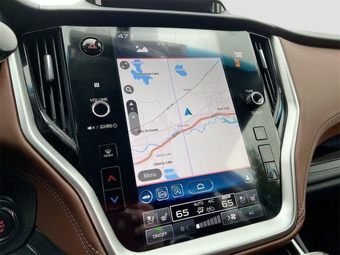 Used 2022 Subaru Outback Touring XT image 13