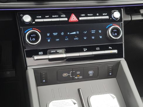 New 2026 Hyundai Santa Fe Calligraphy FWD image 20
